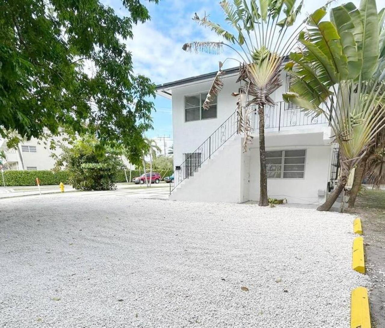 Fully Equipped Apartments With Parking Near Cocowalk Miami Exteriér fotografie