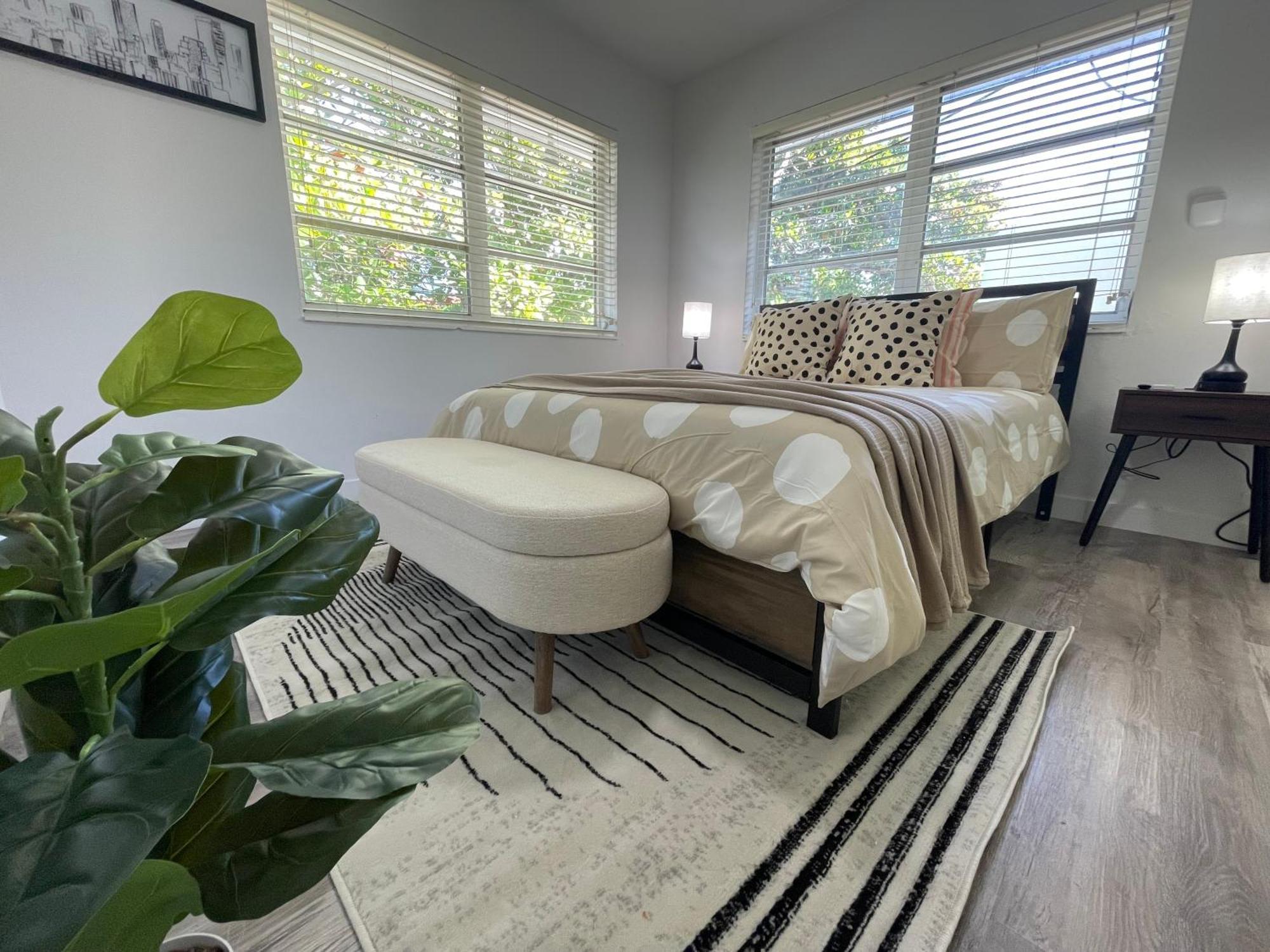 Fully Equipped Apartments With Parking Near Cocowalk Miami Exteriér fotografie