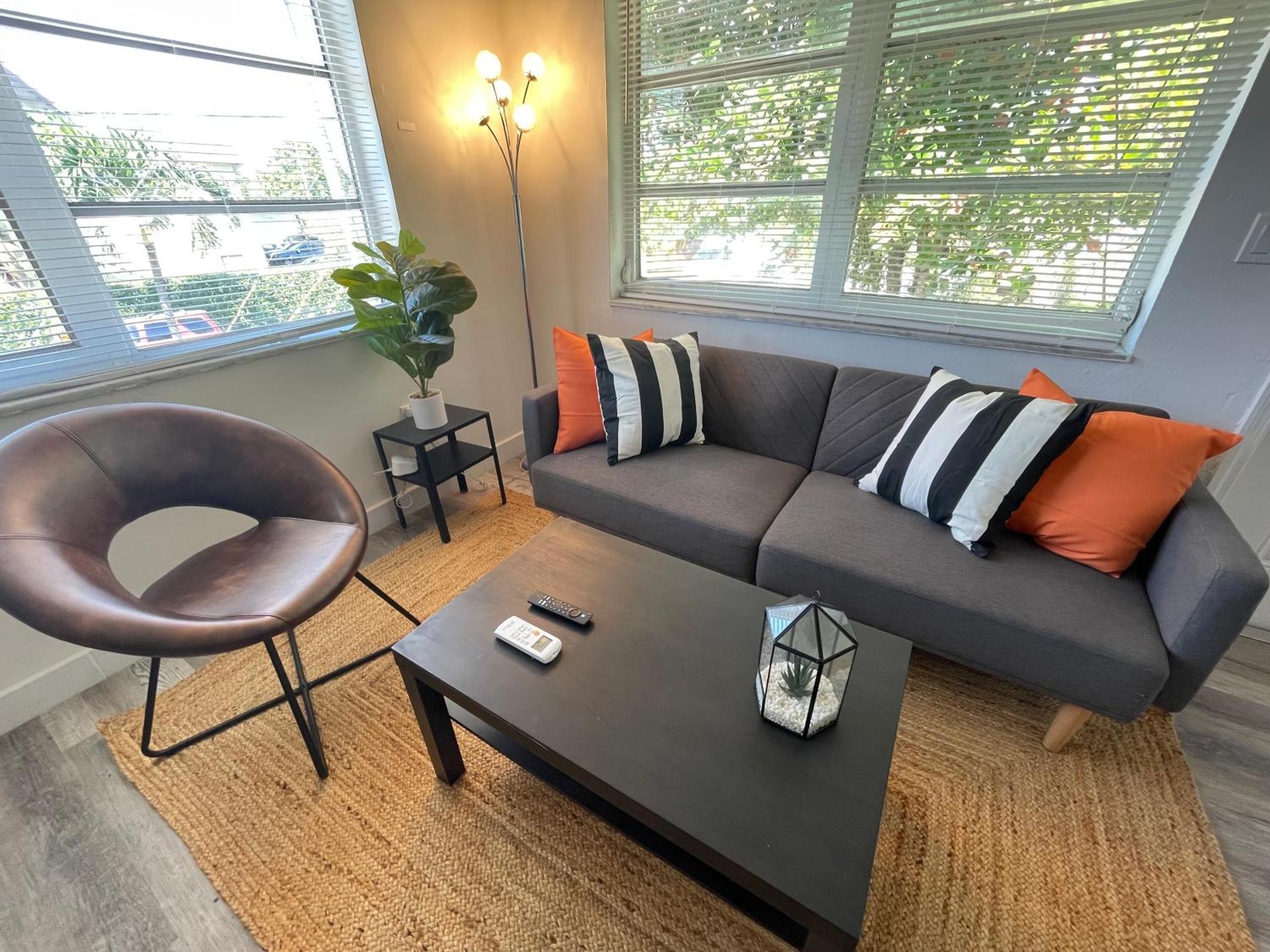 Fully Equipped Apartments With Parking Near Cocowalk Miami Exteriér fotografie