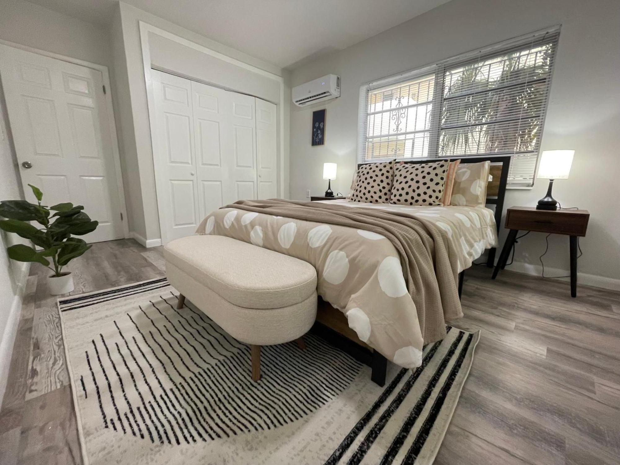 Fully Equipped Apartments With Parking Near Cocowalk Miami Exteriér fotografie
